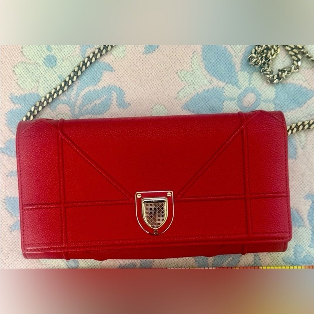 *CHRISTIAN DIOR* Grained Calfskin Diorama *Croisier* WOC Crossbody Bag on Chain